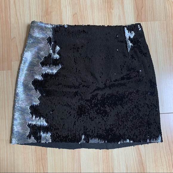 NWT Free People Size 2 Camo Sequin Mini Skirt Black Silver - Picture 2 of 10